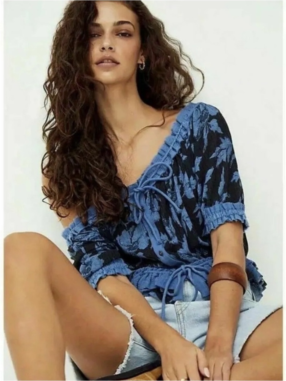 Free People PERFECT DAY TIE FRONT TOP SIZE MEDIUM